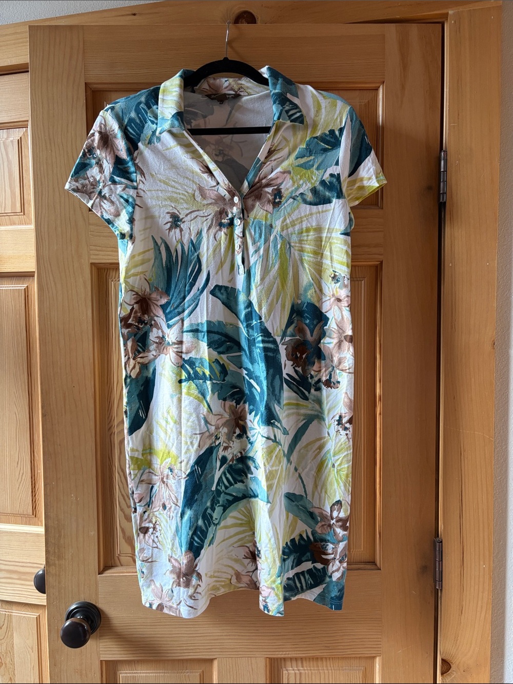 Tommy Bahama White Tropical Floral Polo Dress with Teal and Brown Leaves